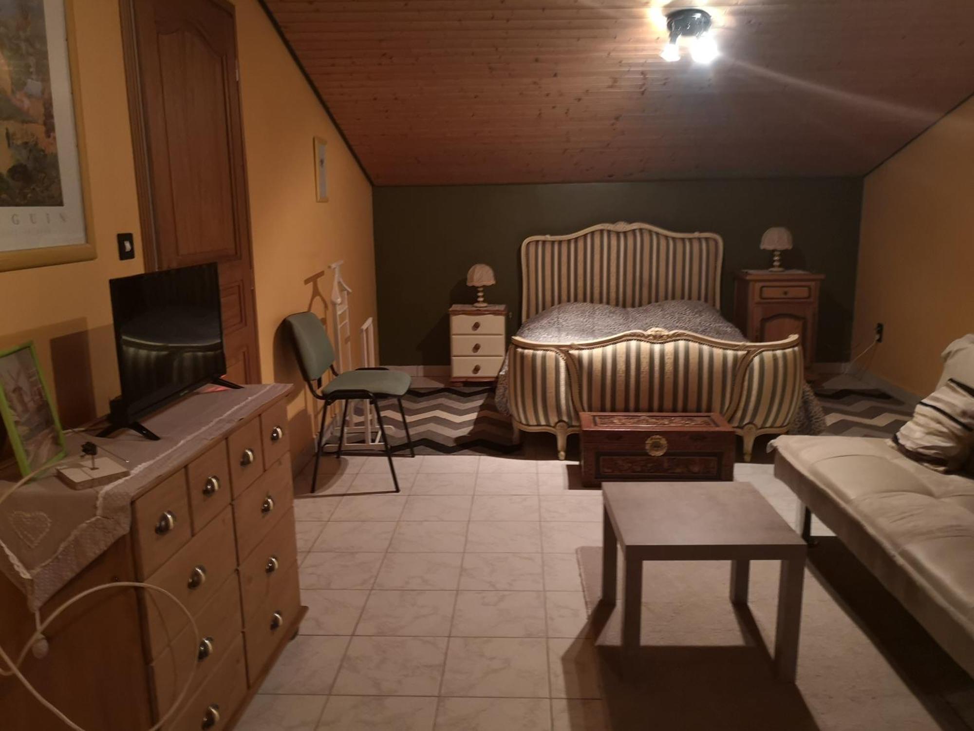 Hotel Mado à Verfeuil Extérieur photo